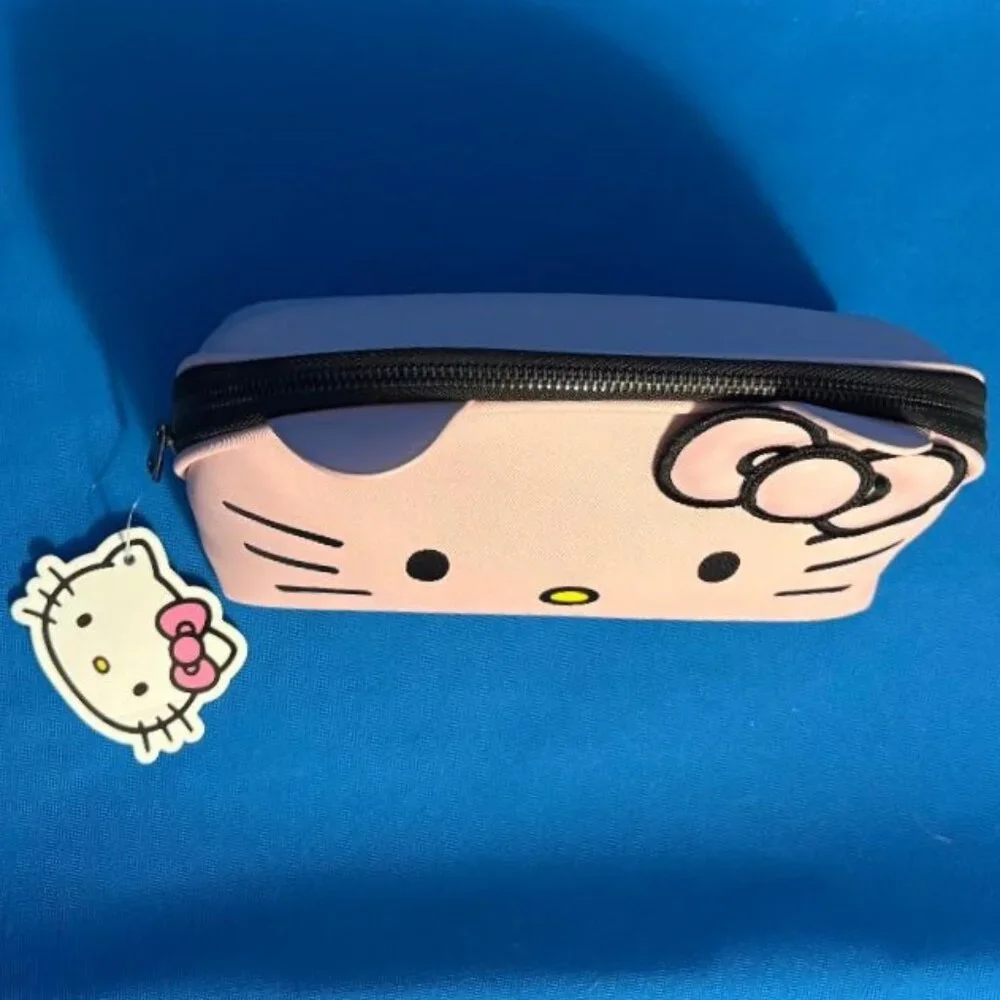 NEW / NWT HELLO KITTY LIMITED EDITION THINK PINK COSMETIC BAG / MAKEUP POUCH